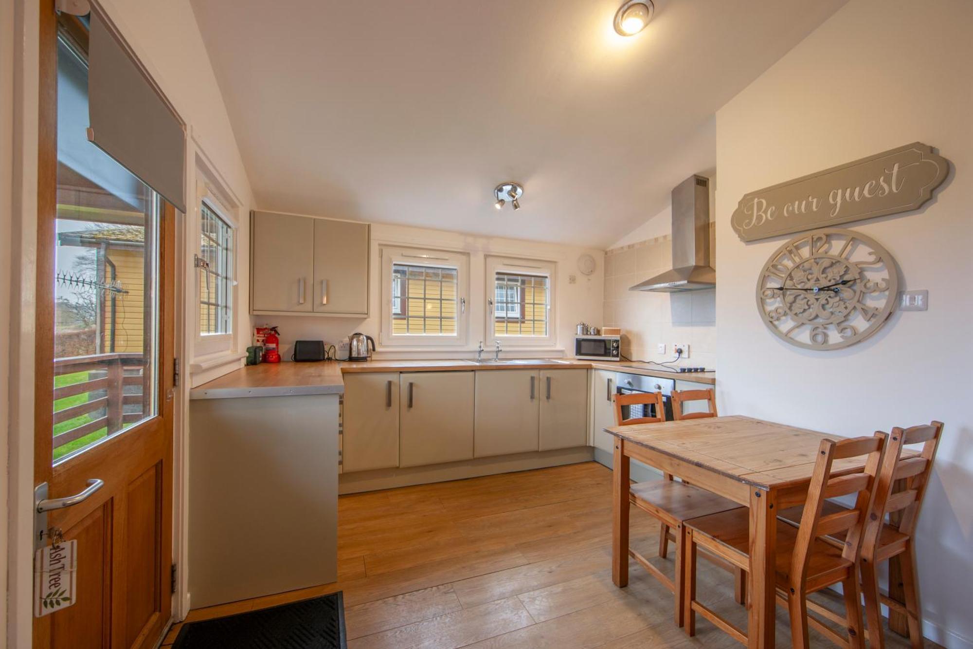 Appin Holiday Homes -Caravans, Lodges, Shepherds Hut And Train Carriage Stays מראה חיצוני תמונה