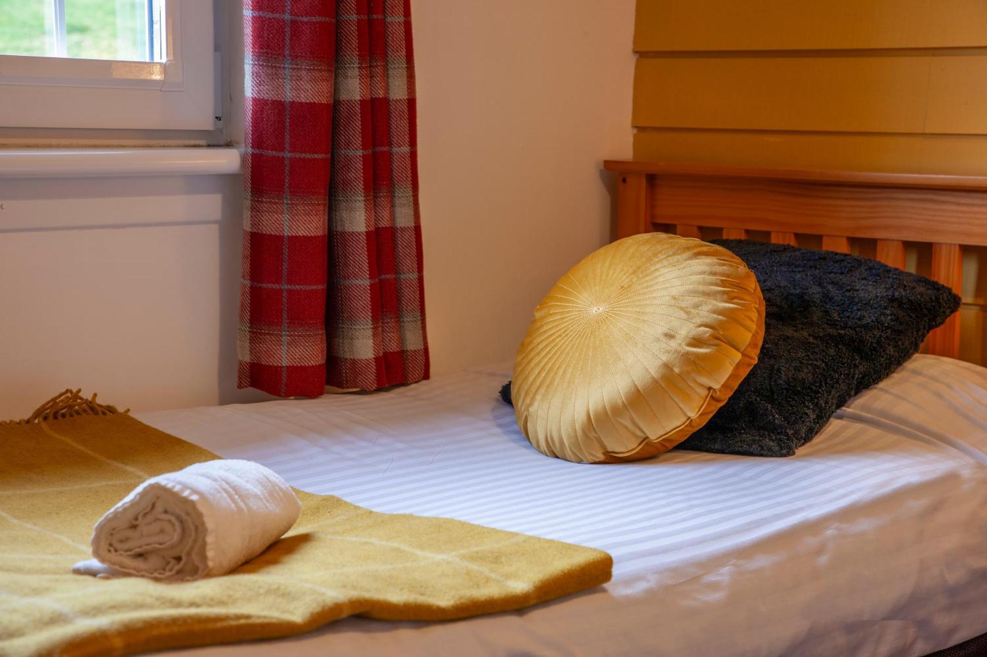 Appin Holiday Homes -Caravans, Lodges, Shepherds Hut And Train Carriage Stays מראה חיצוני תמונה