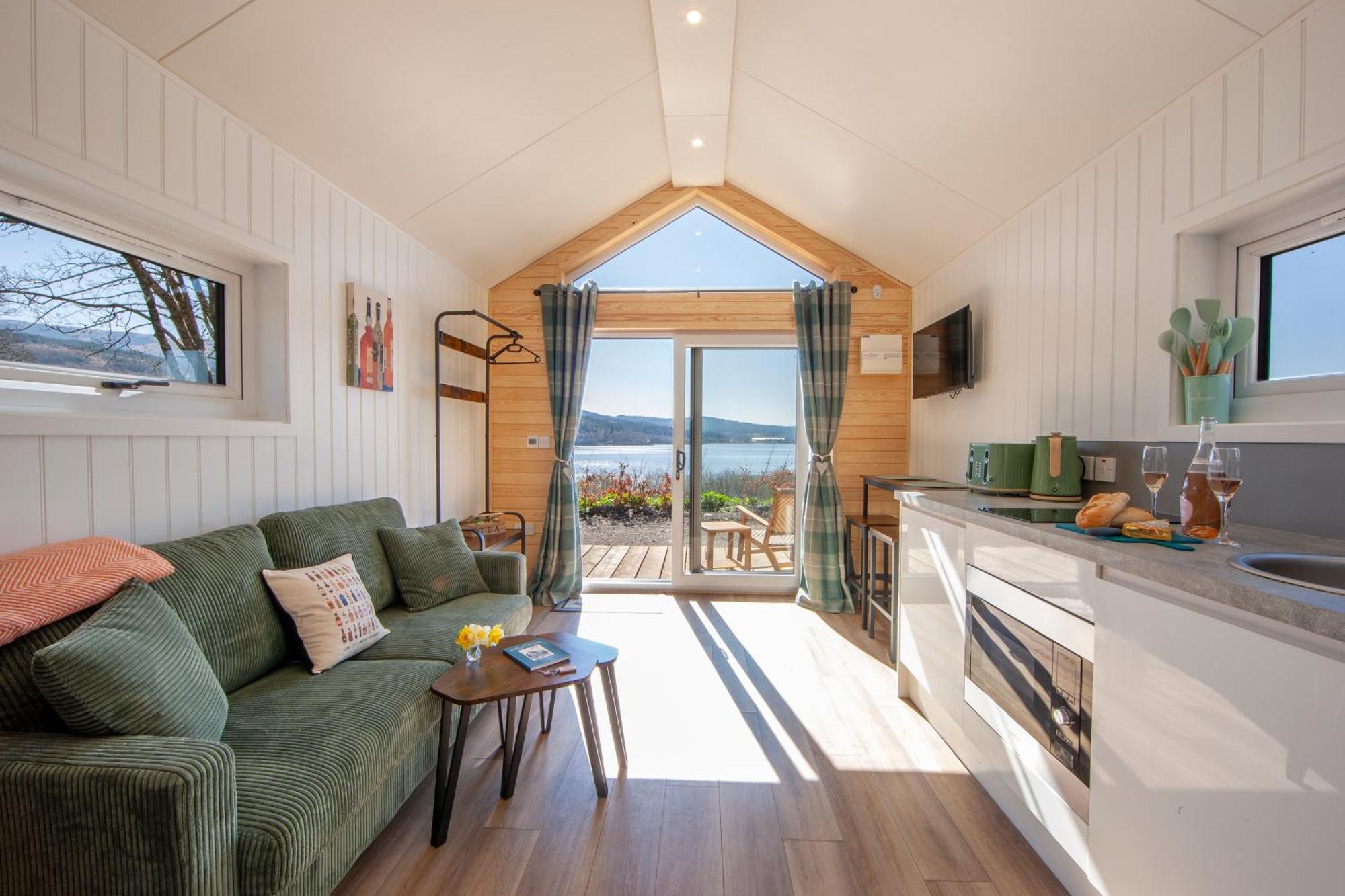 Appin Holiday Homes -Caravans, Lodges, Shepherds Hut And Train Carriage Stays מראה חיצוני תמונה
