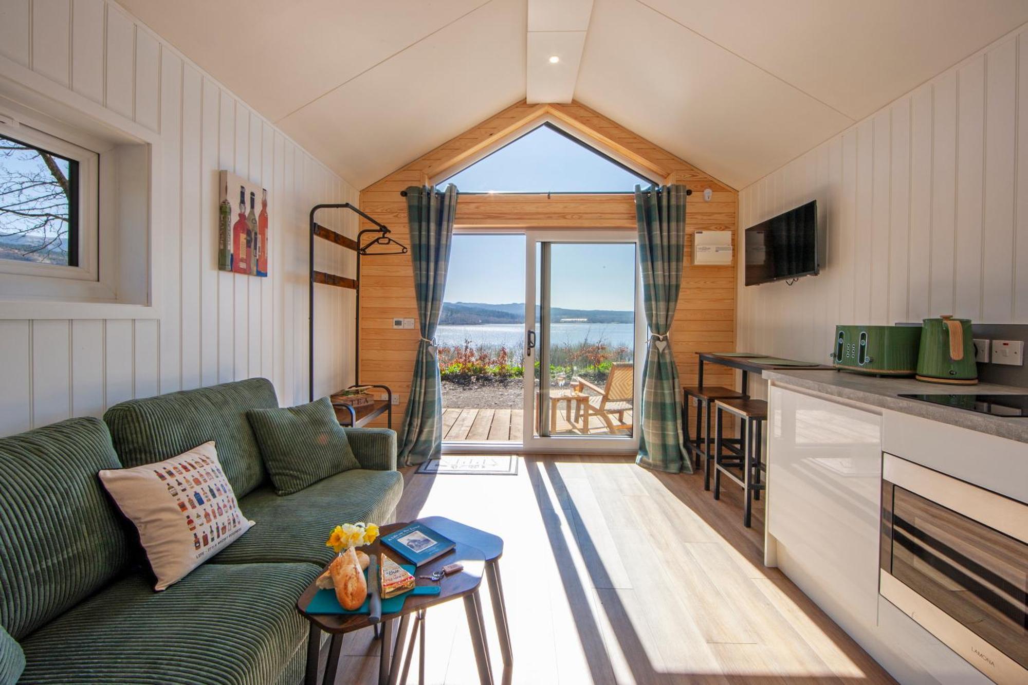 Appin Holiday Homes -Caravans, Lodges, Shepherds Hut And Train Carriage Stays מראה חיצוני תמונה