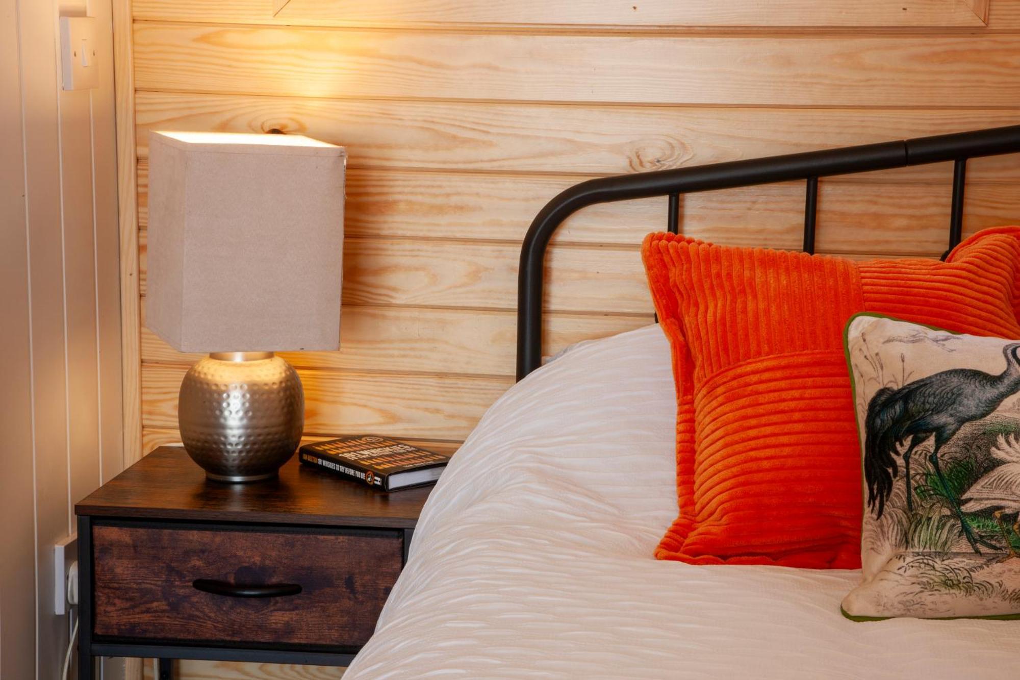 Appin Holiday Homes -Caravans, Lodges, Shepherds Hut And Train Carriage Stays מראה חיצוני תמונה