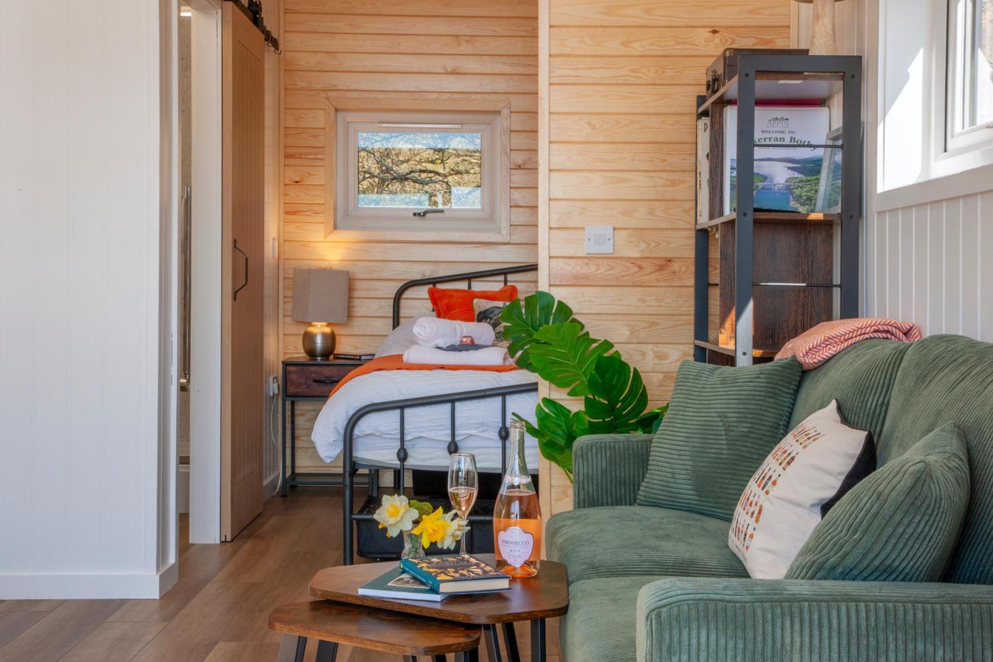 Appin Holiday Homes -Caravans, Lodges, Shepherds Hut And Train Carriage Stays מראה חיצוני תמונה
