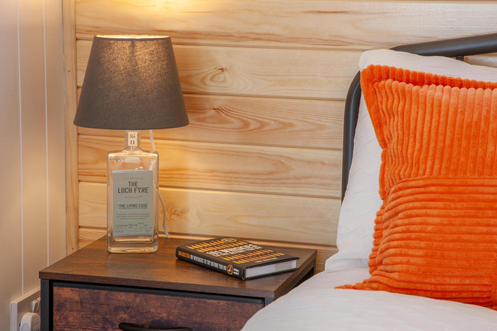 Appin Holiday Homes -Caravans, Lodges, Shepherds Hut And Train Carriage Stays מראה חיצוני תמונה