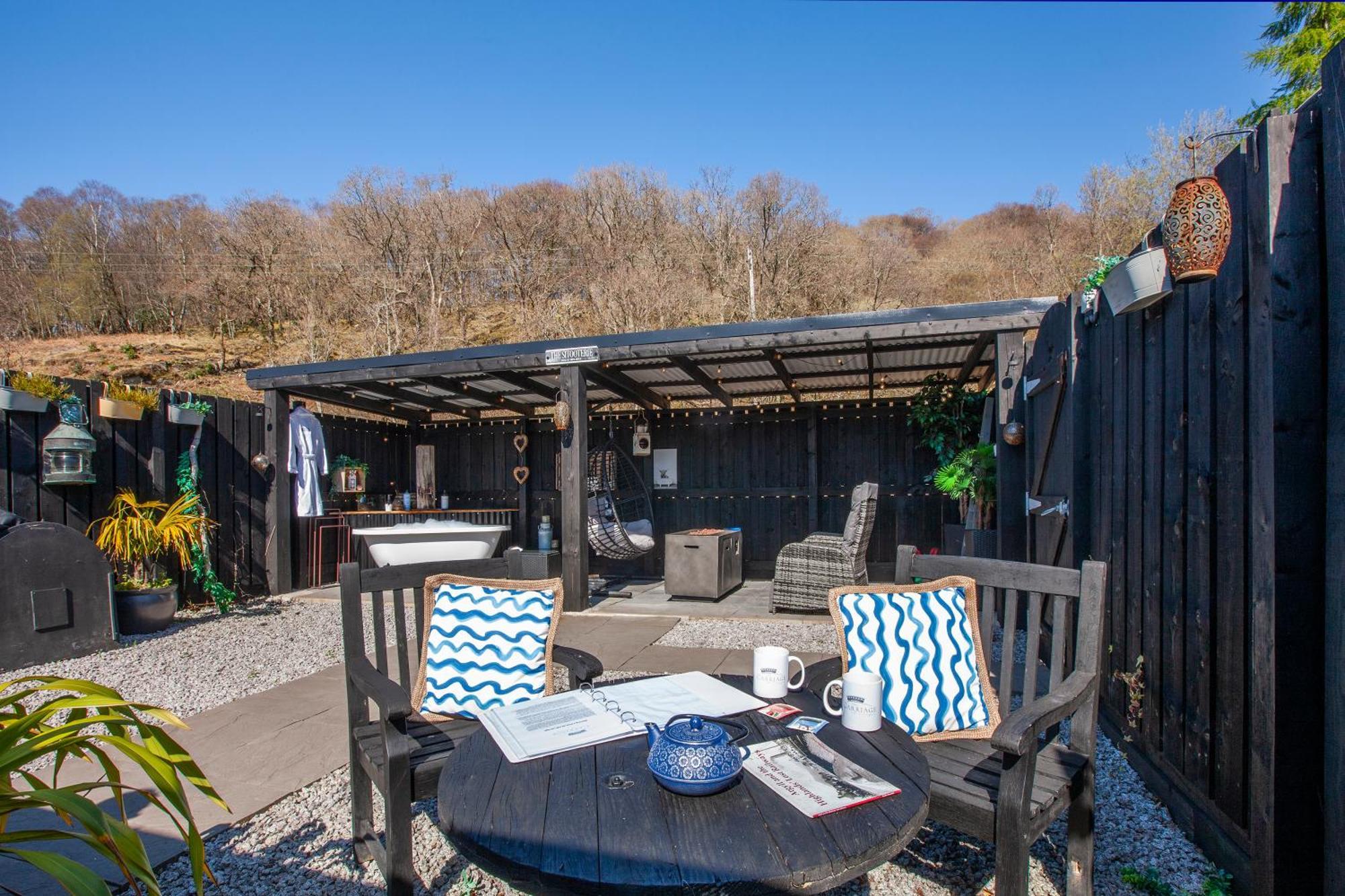 Appin Holiday Homes -Caravans, Lodges, Shepherds Hut And Train Carriage Stays מראה חיצוני תמונה
